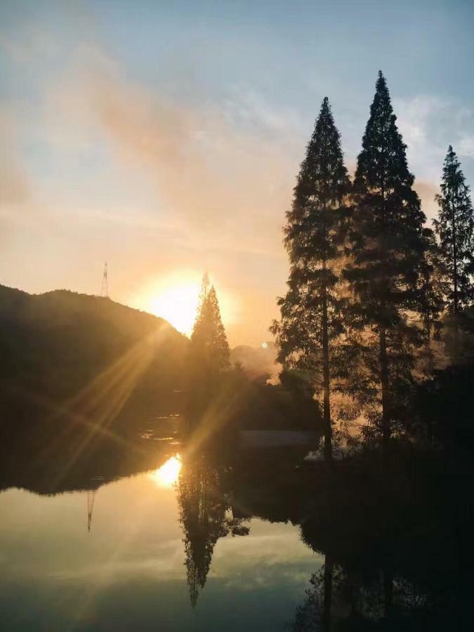 Vila Mogan Mountain Xiaomusensen Deqing Exteriér fotografie